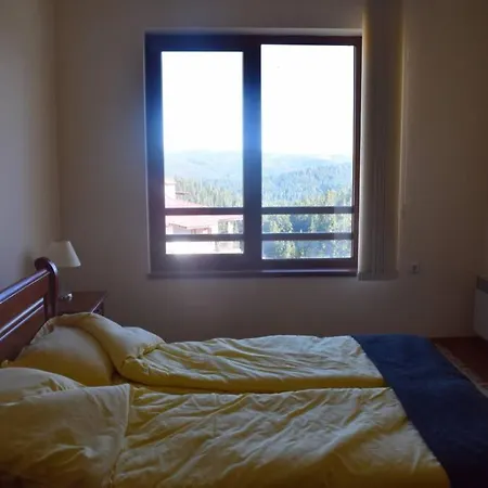 Spacious 1 Bedroom In Apartamento Pamporovo