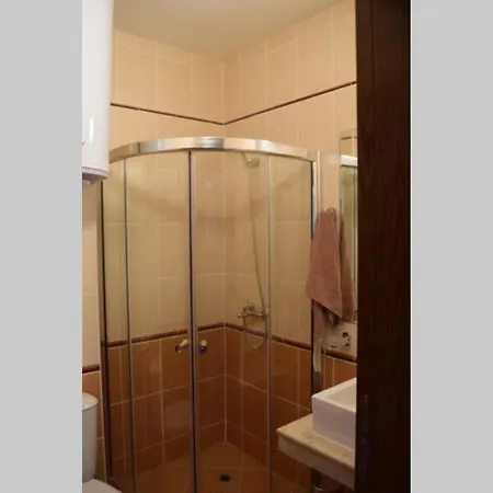 Spacious 1 Bedroom In Apartamento Pamporovo